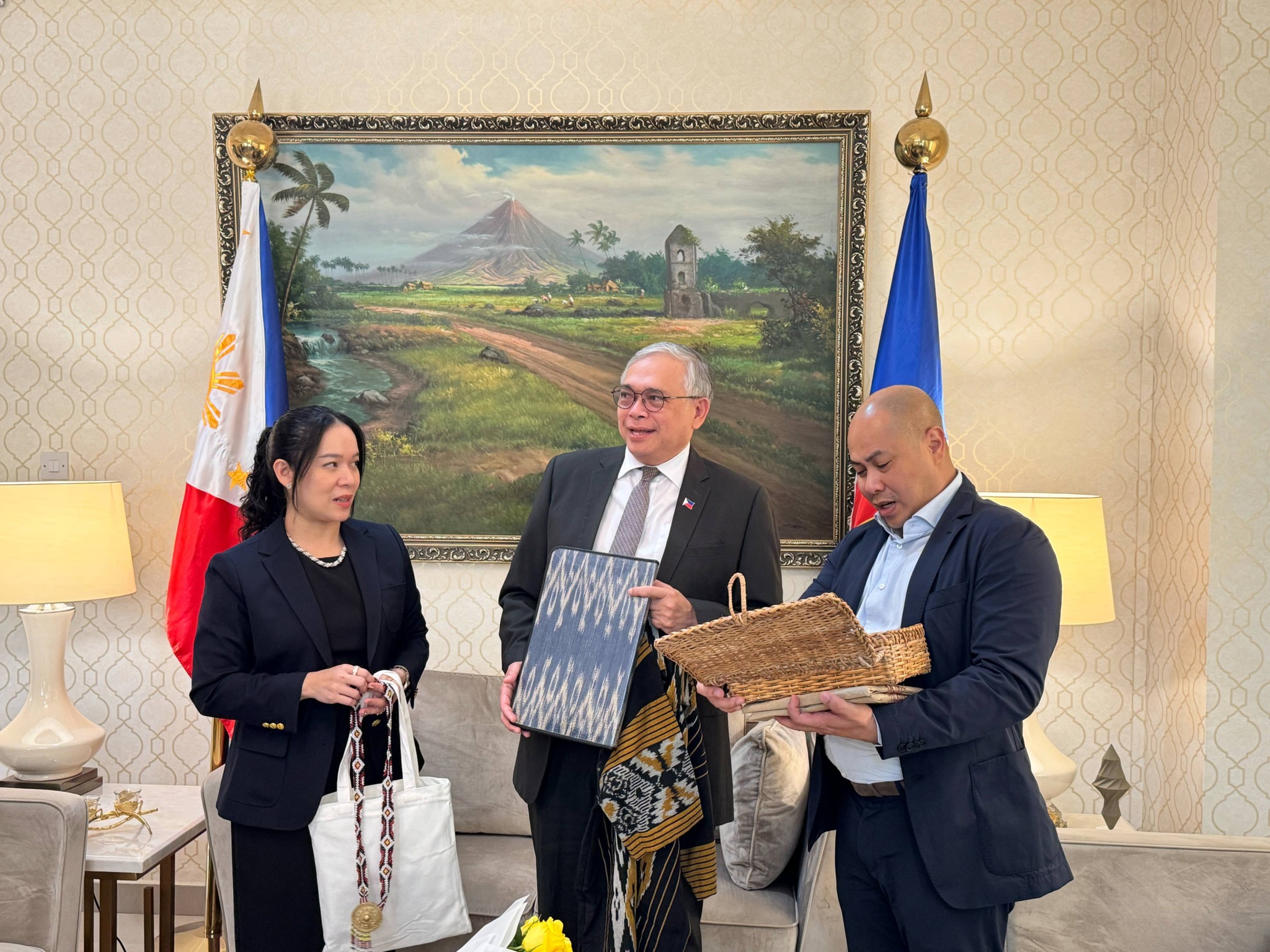 RMMC STRENGTHENS INTERNATIONAL TIES WITH VISIT TO PHILIPPINE EMBASSY IN UAE
