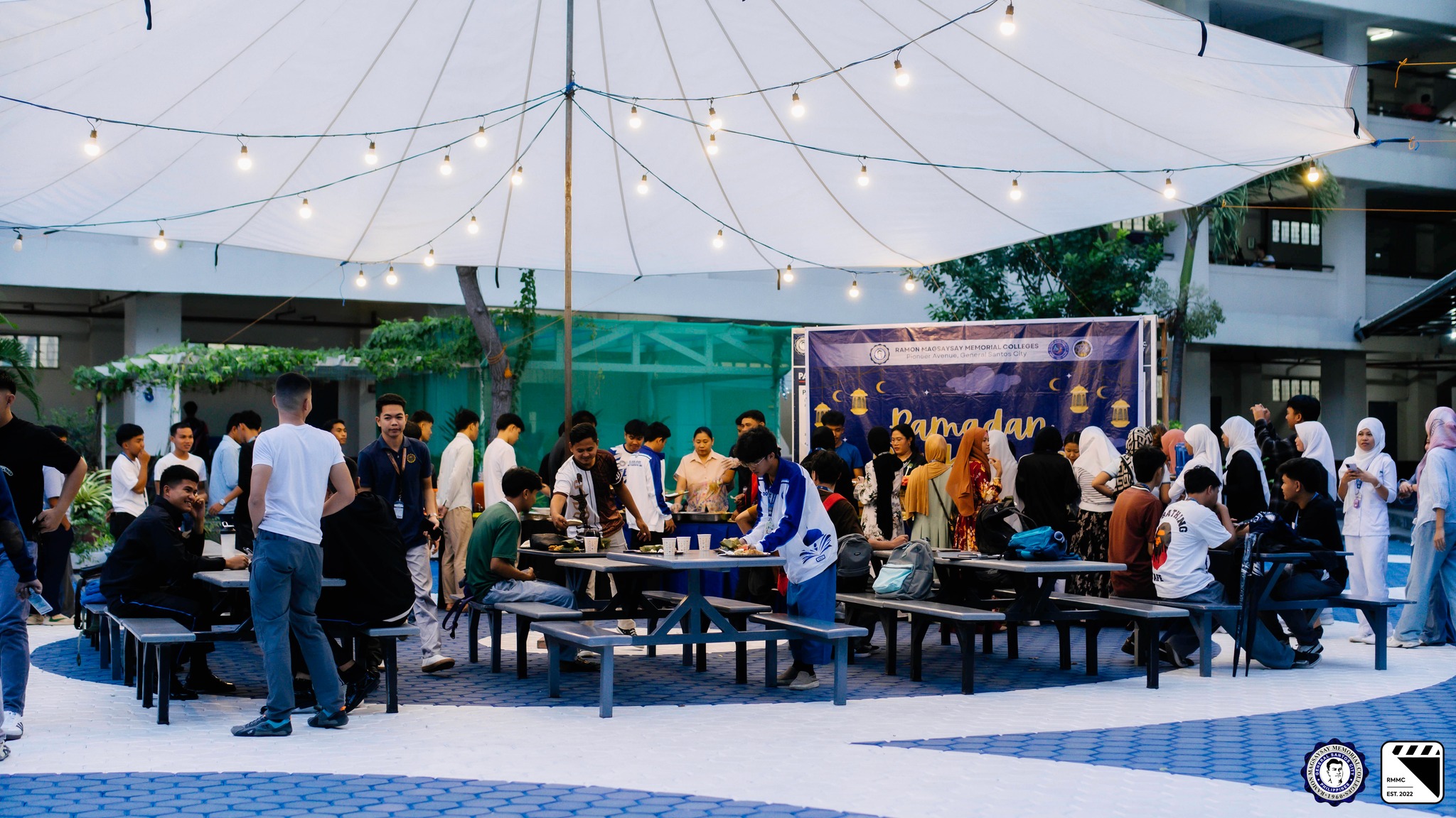 𝐈𝐍 𝐏𝐇𝐎𝐓𝐎𝐒 | 𝐑𝐌𝐌𝐂 𝐇𝐨𝐥𝐝𝐬 𝐆𝐫𝐚𝐧𝐝 𝐈𝐟𝐭𝐚𝐫 𝐂𝐞𝐫𝐞𝐦𝐨𝐧𝐲 𝐟𝐨𝐫 𝐌𝐮𝐬𝐥𝐢𝐦 𝐒𝐭𝐮𝐝𝐞𝐧𝐭 𝐂𝐨𝐦𝐦𝐮𝐧𝐢𝐭𝐲